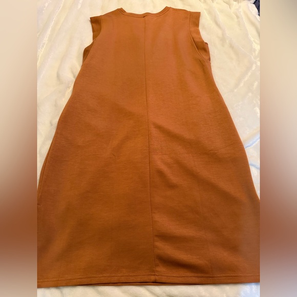 Tan Sleeveless Dress - Picture 9 of 11